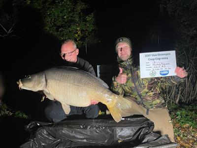 Dennis en Michel winnen de Carpcup Vest november 2024